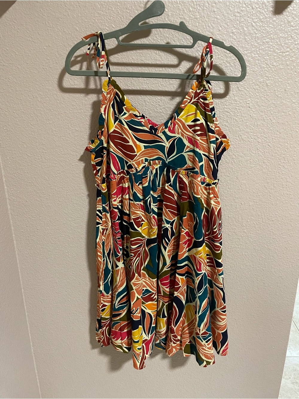 Patrons of Peace Women’s Tropical Leaf Print Tie-Strap Sundress - Multicolor
